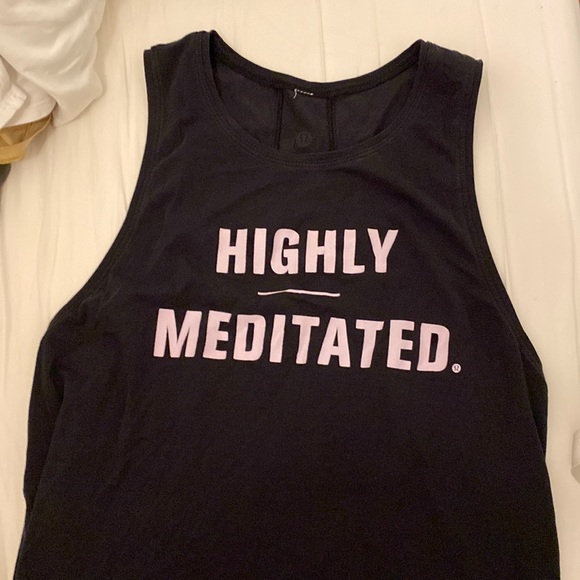 Lululemon muscle tee RARE - Picture 1 of 3